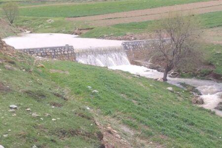 نقش سازه آبخیزداری در کنترل سیلاب