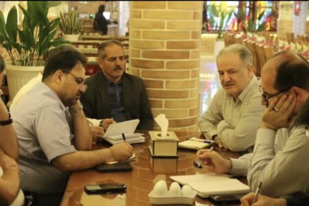 تقویت اشتغال و گسترش بازار استان همدان