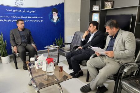 ضرورت برگزاری جشنواره چهره های ماندگار فرهنگ و هنر/همدان نیازمند سالن فاخر فرهنگی است