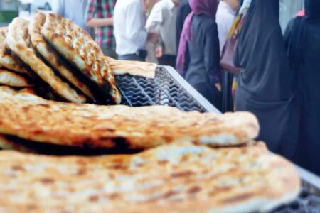 کاهش سهمیه آرد در همدان نداشته‌ایم