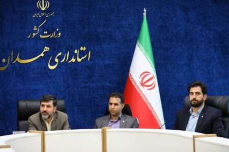 نشست آموزشی و انتخاباتی برای مدیران روابط‌عمومی فرمانداری‌ شهرستان‌های استان برگزار شد