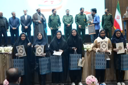 نسل توانمند امروز، بازوان علمی فردا؛ آیین تجلیل از مدالآوران پایا در همدان