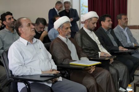 حضور نایب رئیس مجلس شورای اسلامی در مدارس شهرک مدنی همدان