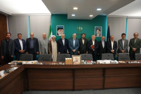 غرب بر شانه‌های «ابن‌سینا» ایستاده است